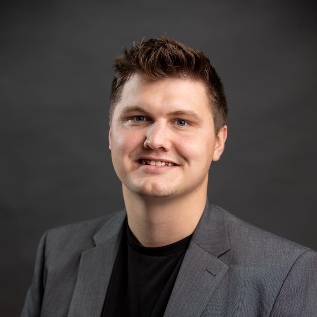 Agent Photo