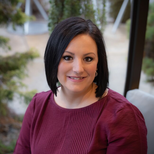 Brenda Wolthuis, Real Estate Agent in Portage, MI