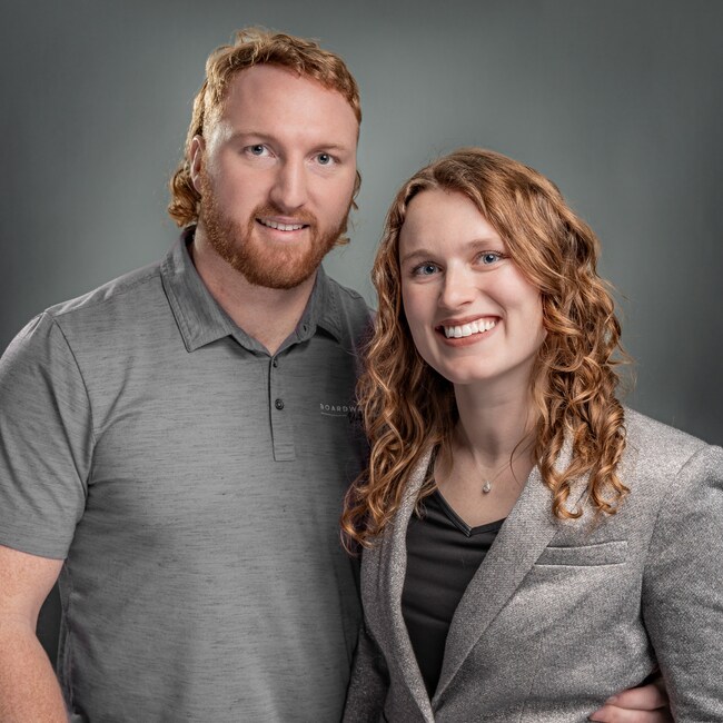 Agent Photo