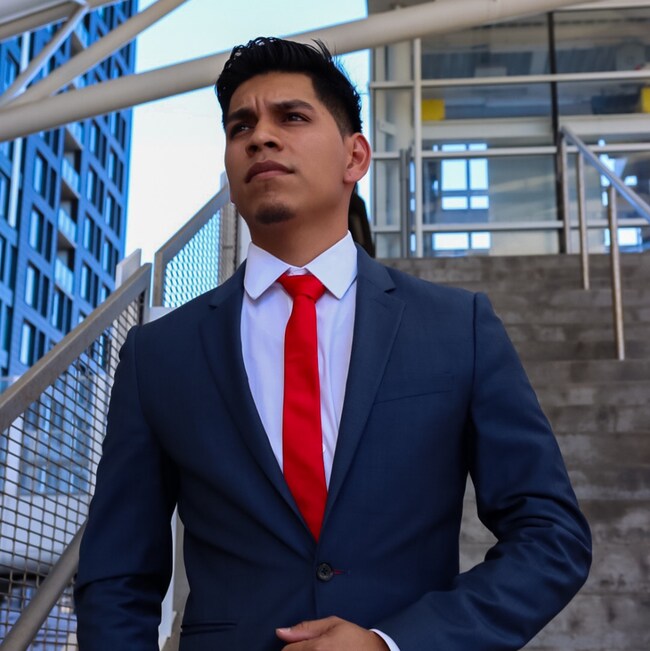 Agent Photo