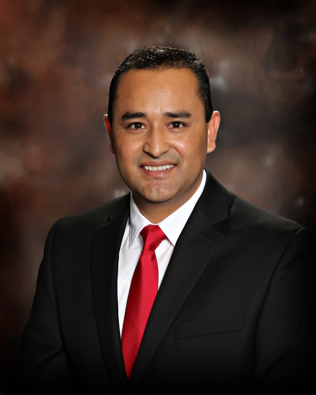 Agent Photo