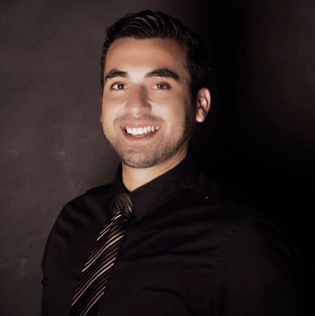 Agent Photo