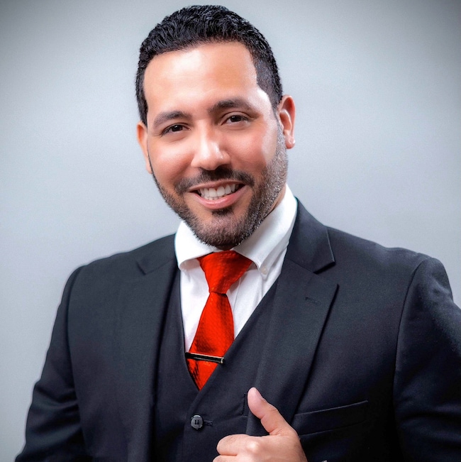 Agent Photo