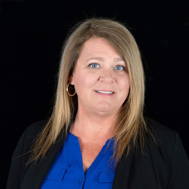 Angela Kent Real Estate Agent - eXp Realty of California Inc.