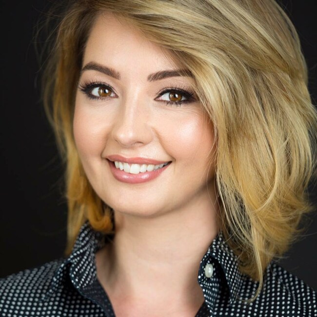 Agent Photo