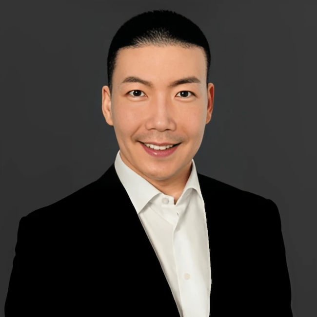 Agent Photo