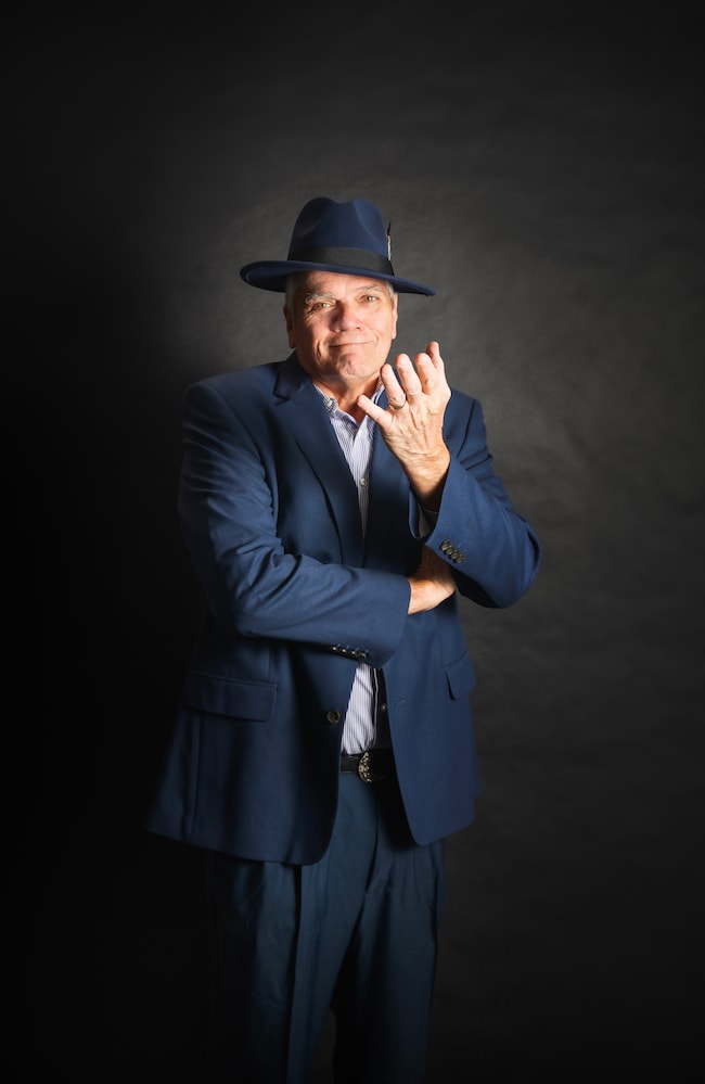 Agent Photo