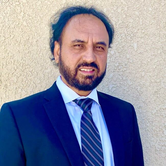 Agent Photo