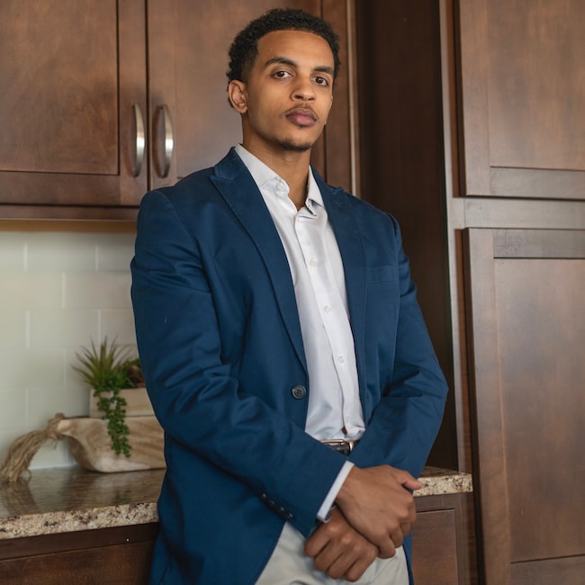Agent Photo