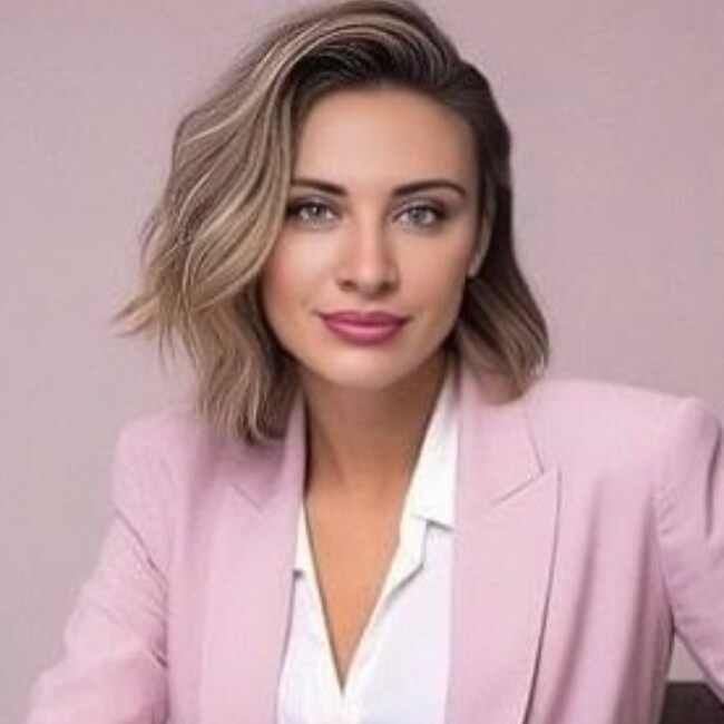 Agent Photo
