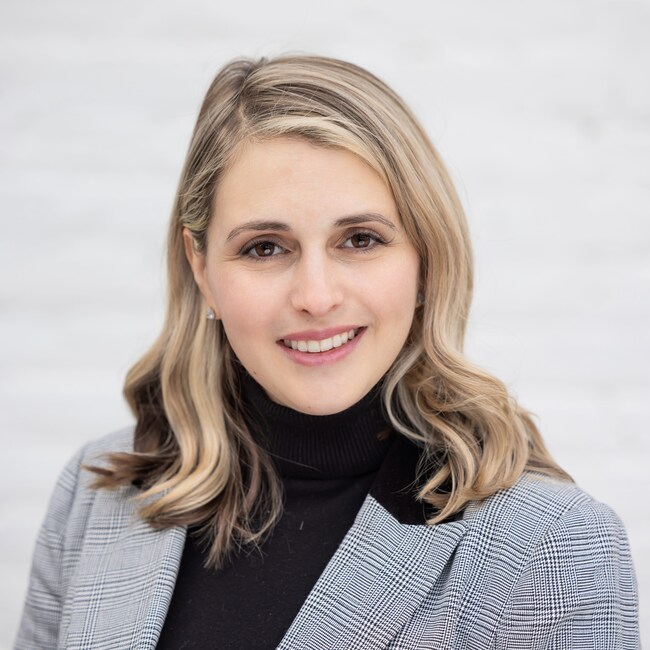 Agent Photo