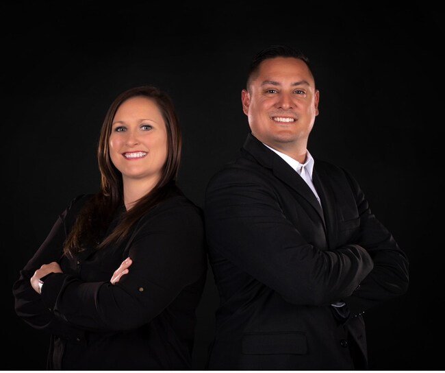 Agent Photo