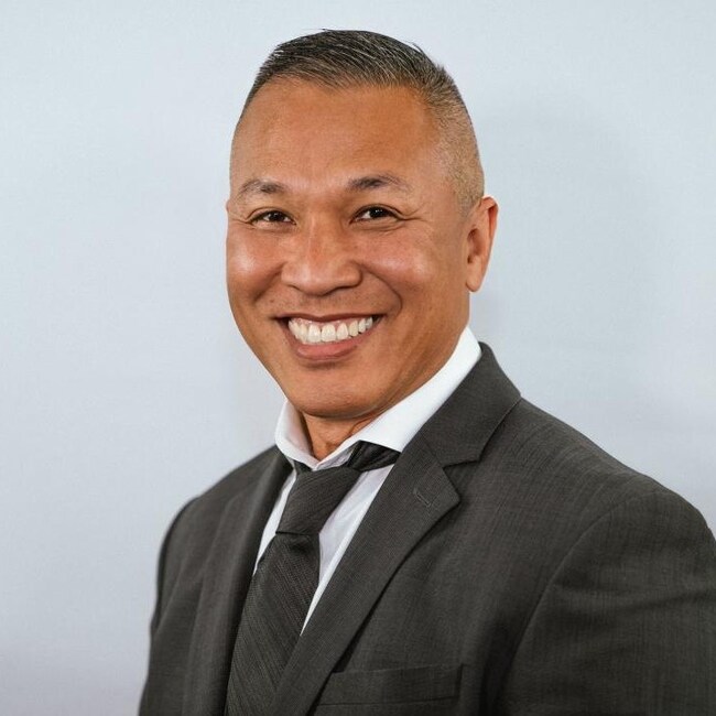 Agent Photo