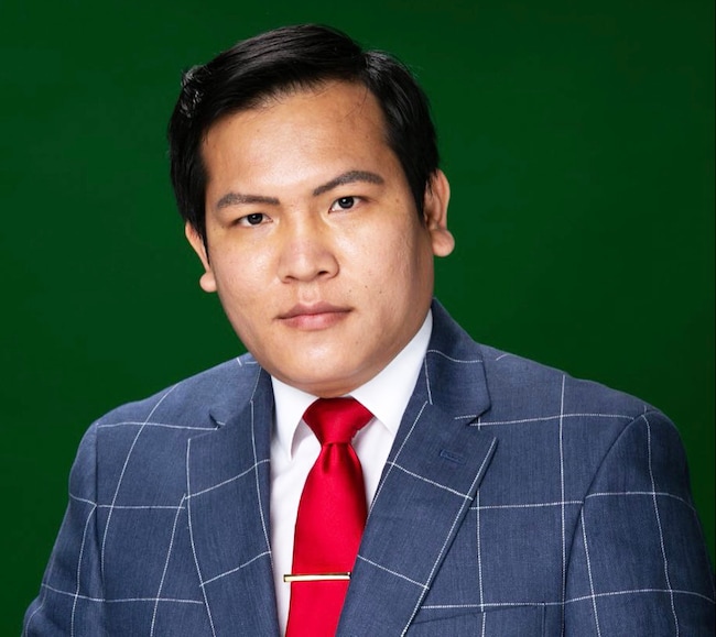 Agent Photo