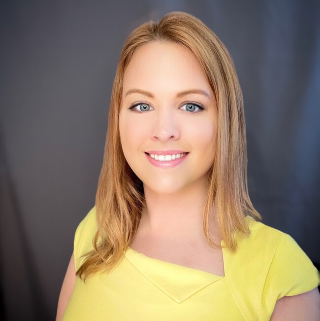 Katherine Murphy Real Estate Agent - Pearson Smith Realty, LLC