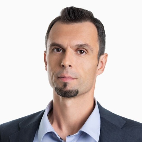 Agent Photo