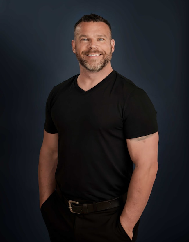 Agent Photo