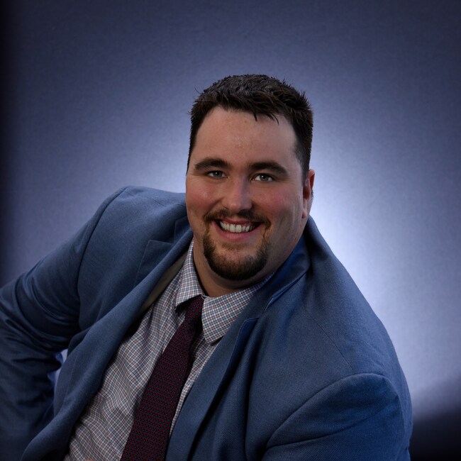 Agent Photo