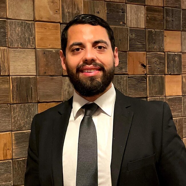 Agent Photo