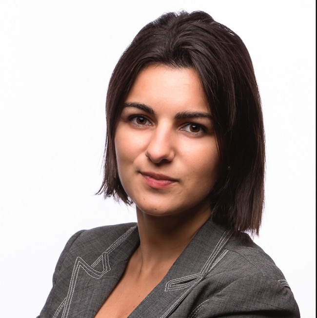 Agent Photo