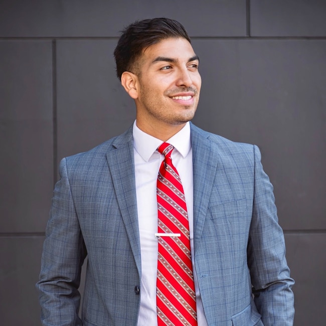 Agent Photo