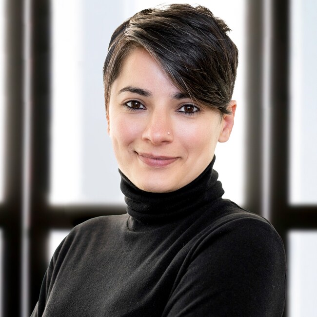 Agent Photo