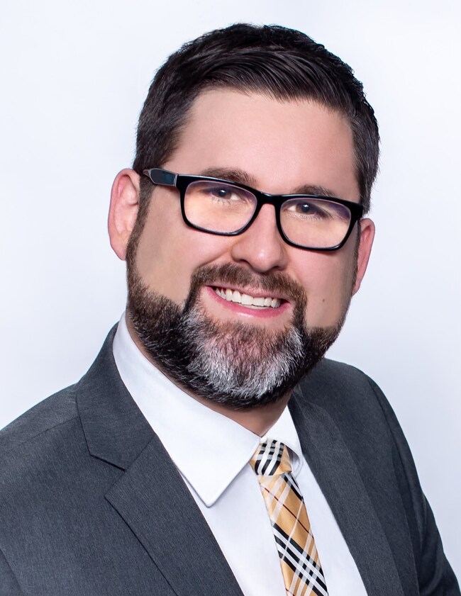 Agent Photo