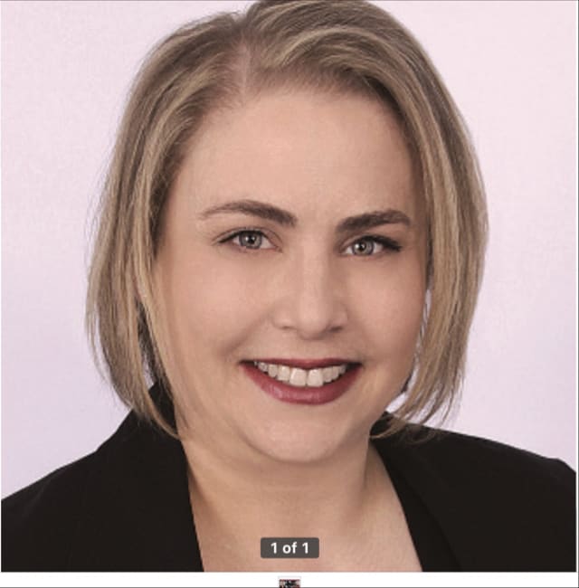 Agent Photo
