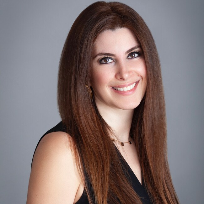 Agent Photo