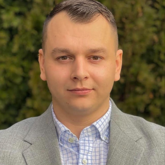 Agent Photo