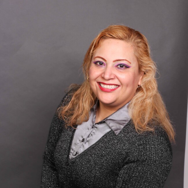 Agent Photo