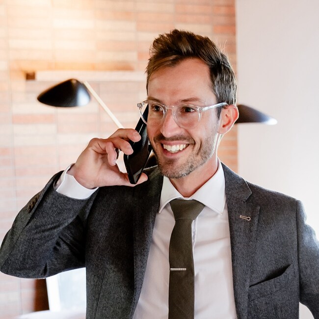 Agent Photo