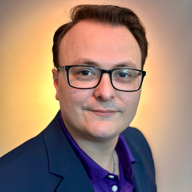 Agent Photo