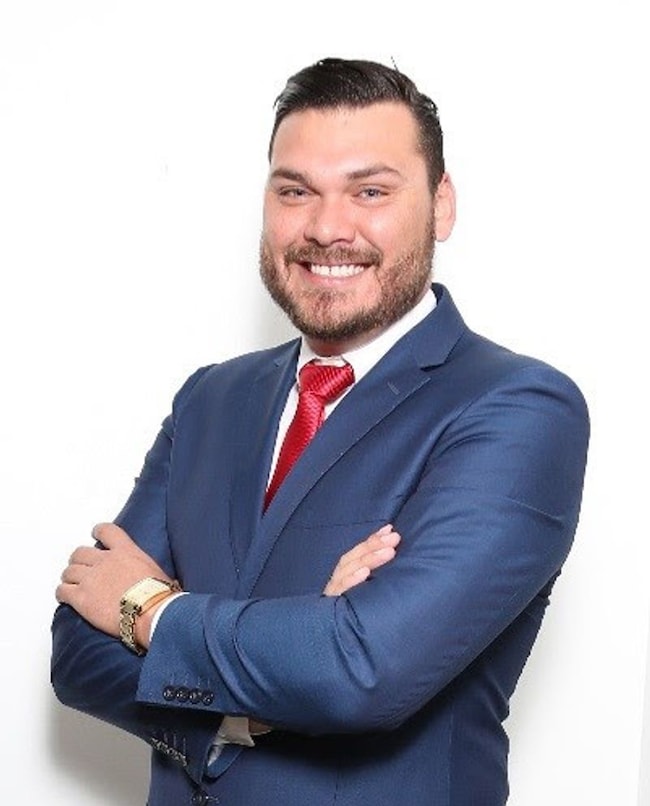 Agent Photo