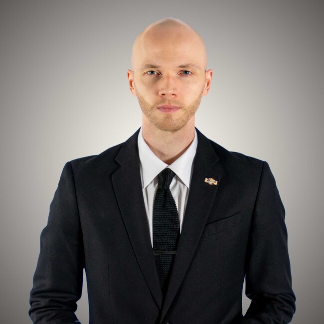 Agent Photo