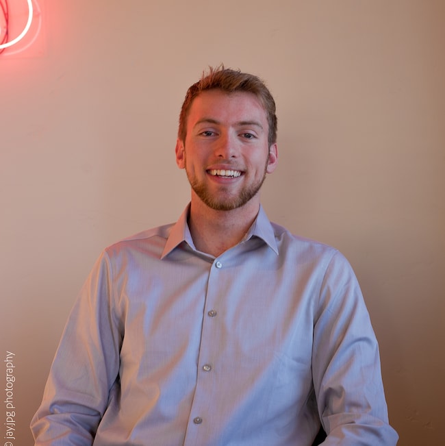Agent Photo