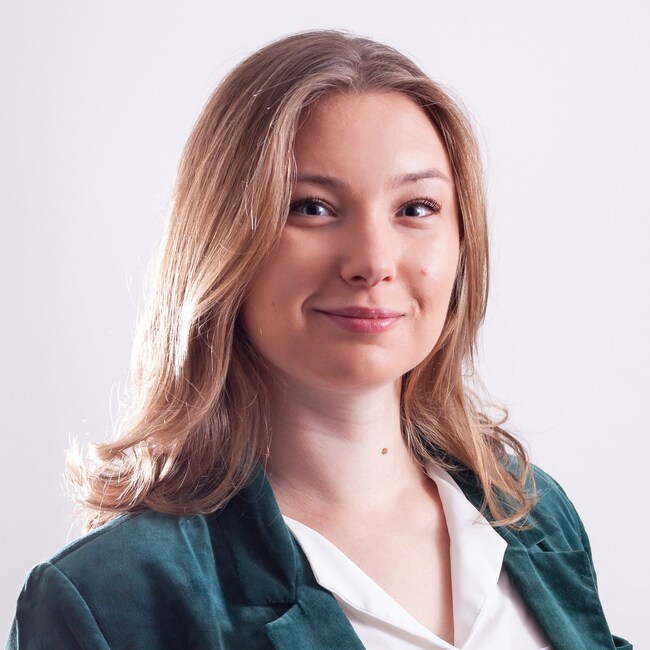 Agent Photo