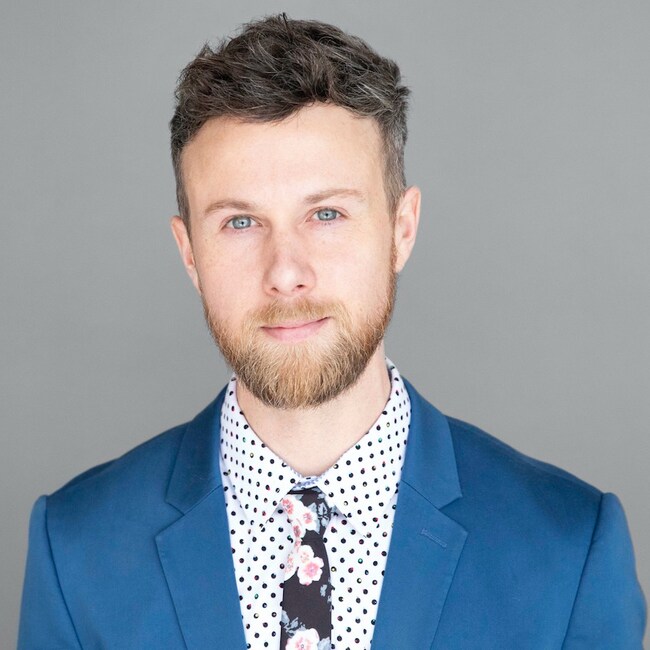 Agent Photo