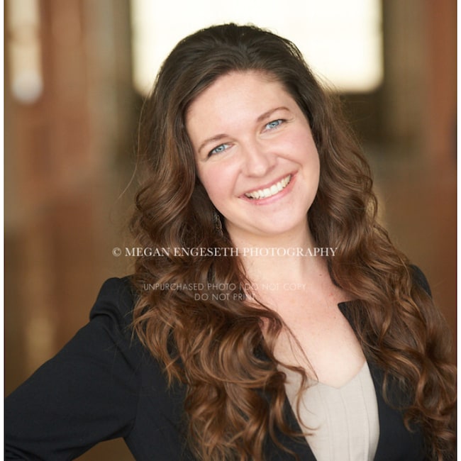 Agent Photo