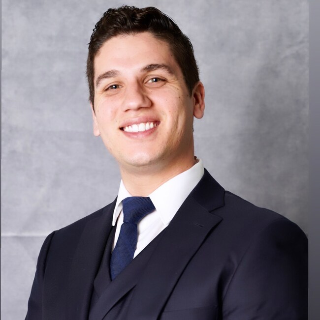 Agent Photo