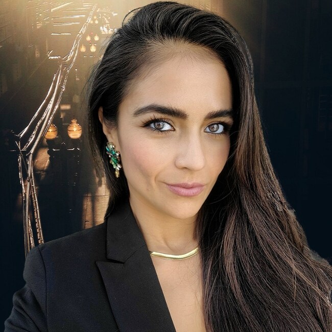 Agent Photo