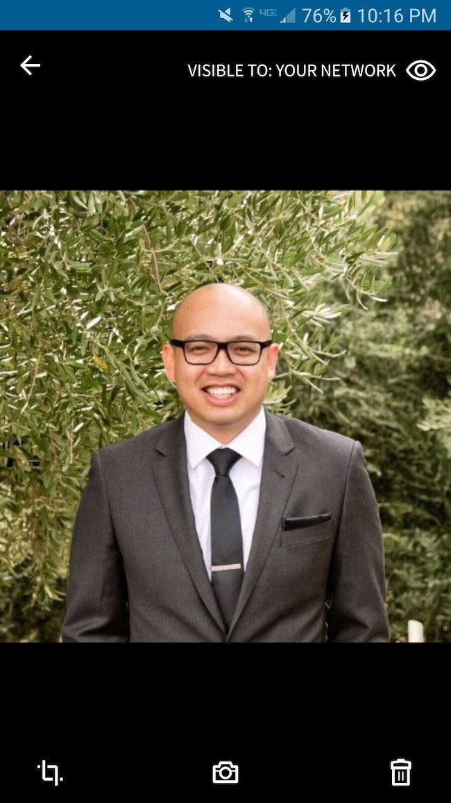 Agent Photo
