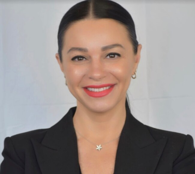Agent Photo