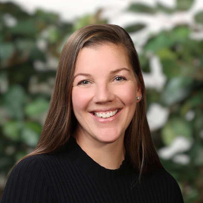 Meghan Taylor Real Estate Agent - Kinlin Grover Compass