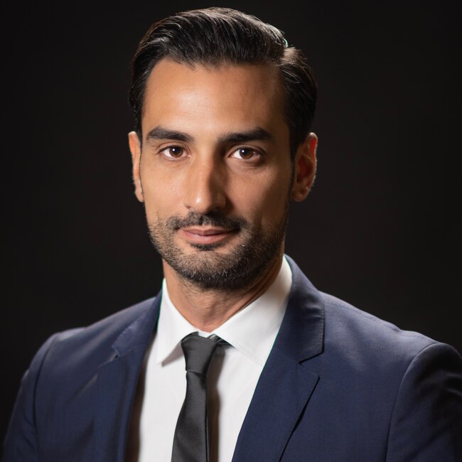 Agent Photo