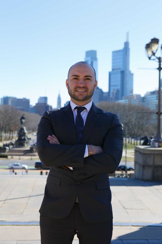 Agent Photo