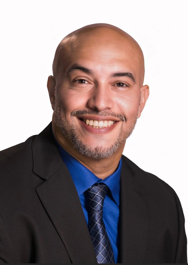Agent Photo