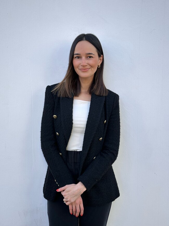 Agent Photo