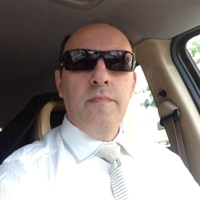 Agent Photo
