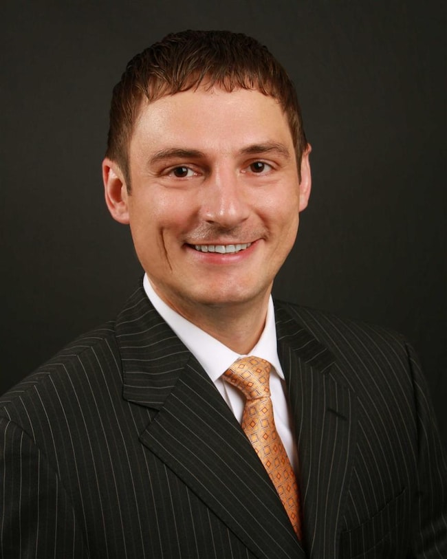 Agent Photo